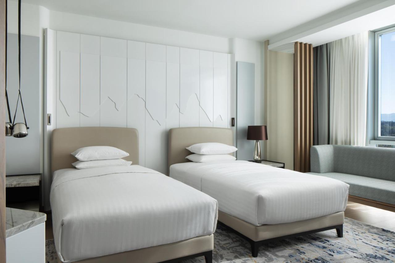 Tirana Marriott Hotel 外观 照片