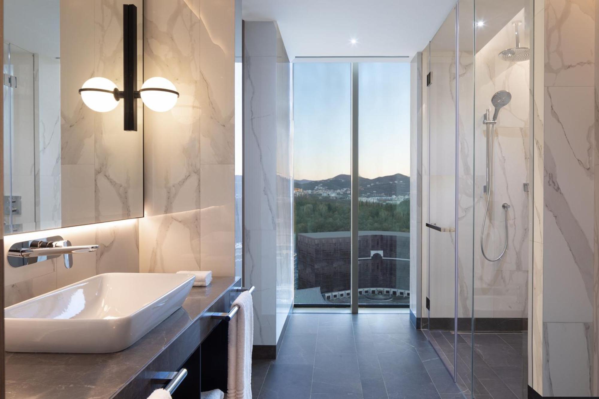 Tirana Marriott Hotel 外观 照片