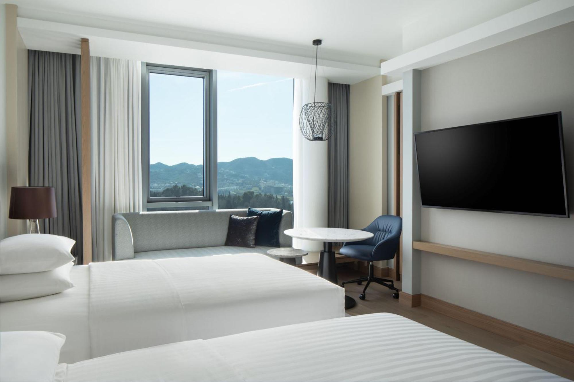 Tirana Marriott Hotel 外观 照片