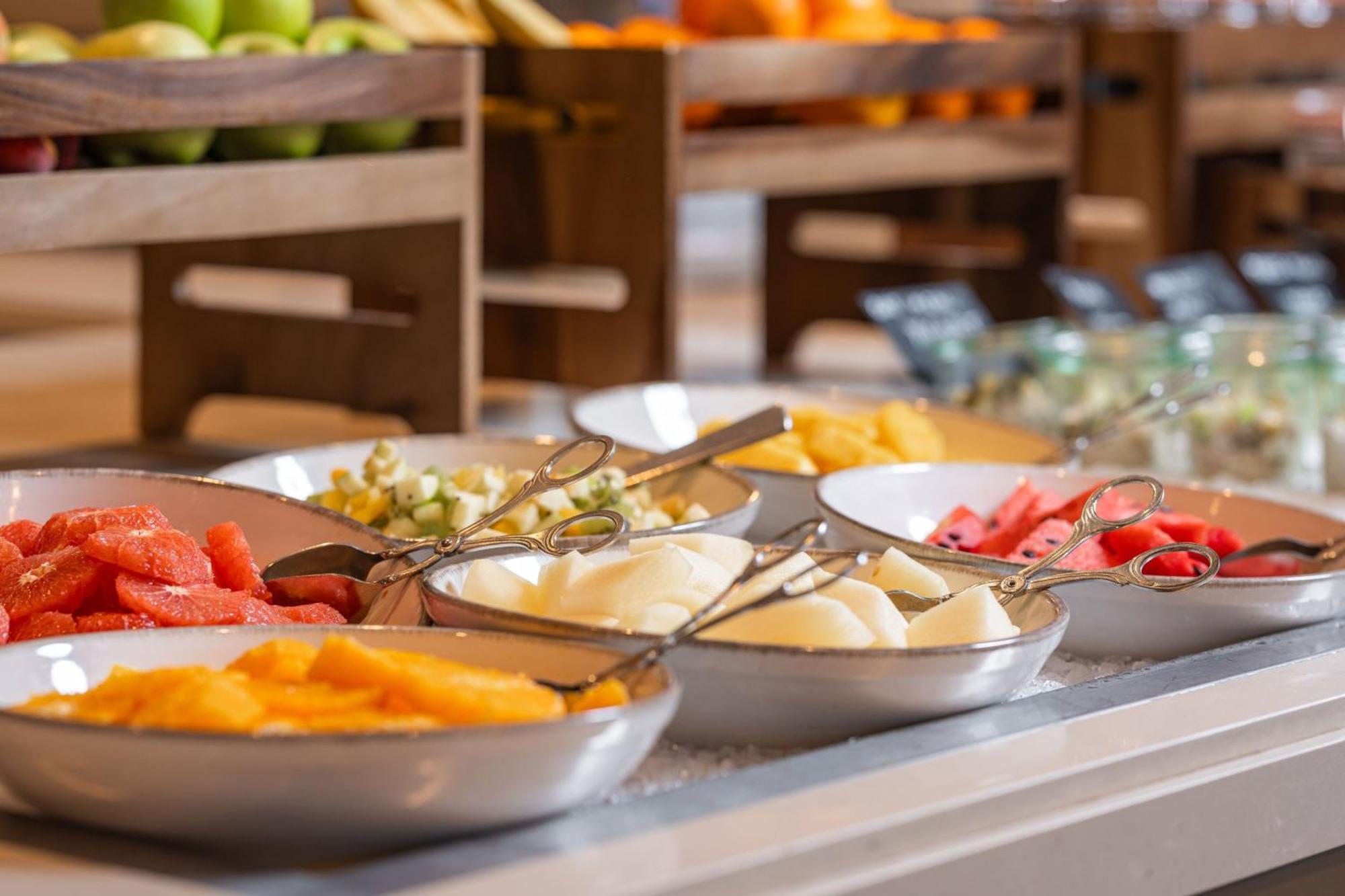 Tirana Marriott Hotel 外观 照片